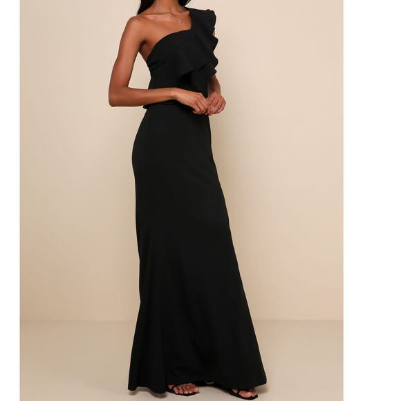 Lulus NWT Grand Beauty Black Ruffled One-Shoulder Mermaid Maxi Dress Large - Picture 2 of 11